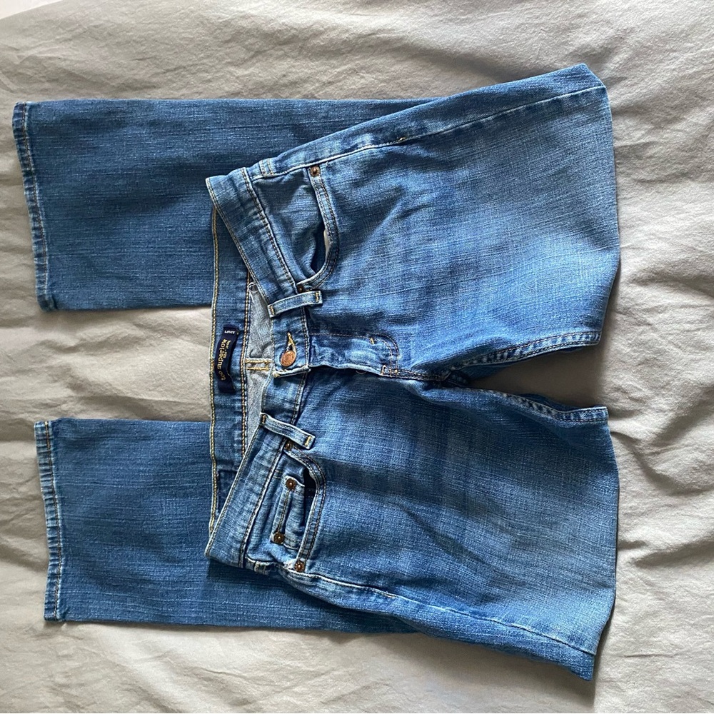 levi’s low rise jeans